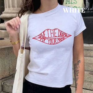 Vintage 90s Rachel&#39;s Baby Tee, Retro Style T-shirt, Throwback Graphic, Nostalgic Fashion, Cool 90s Shirt, 90s Themed Shirt