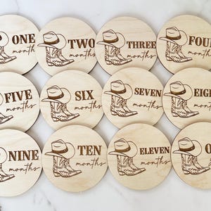 Cowboy Monthly Milestone Marker for Baby, Newborn Photo Prop, Cowboy Boots Milestone Cards, Western Baby Shower Gift