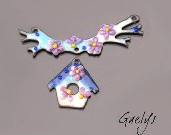 Emaux Gaelys - enameled copper charm for pendant or necklace - blue / purple / yellow - birdhouse and branch