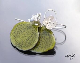 Delphylies - Boucle d'oreille feuille nervurées deux tons, fleur d'argent - Emaux Gaëlys