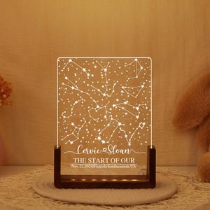 Mapa estelar personalizado, luz nocturna con mapa estelar, lámpara con gráfico de constelaciones personalizado, mapa estelar de regalo en luz nocturna, gráfico estelar de regalo para parejas.