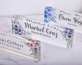 Placa de escritorio acrílica floral personalizada con nombre, decoración de oficina