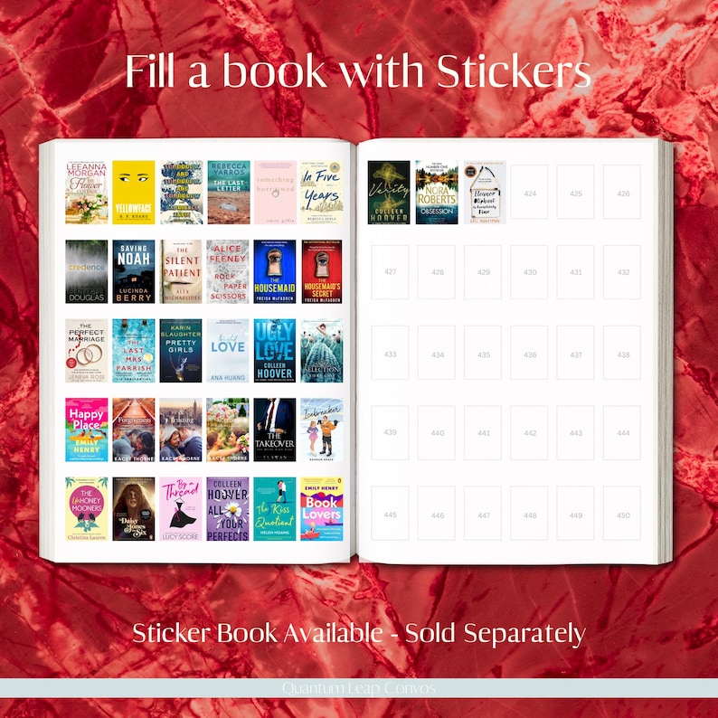 Puede incluir: Un libro abierto con p&aacute;ginas de pegatinas, con el texto "Fill a book with Stickers". El libro est&aacute; rodeado de pegatinas de portadas de libros de colores. El fondo es un patr&oacute;n de m&aacute;rmol rojo. Tambi&eacute;n se ve el texto "Sticker Book Available - Sold Separately".