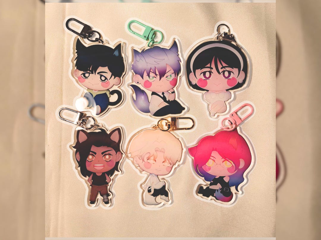 Alien Stage Neko Keychains | Ivan | Mizi | Sua | Till | Hyuna | Luka - Etsy