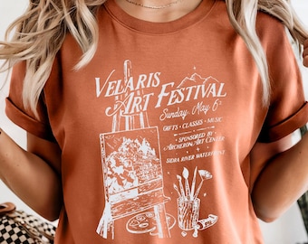 Camiseta del Festival de Arte Velaris, colores cómodos, inspirada en los fans de ACOTAR, camiseta de la Noche Estrellada, regalo para lectores de fantasía, camiseta acogedora Velaris de ACOTAR