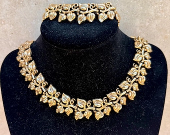 Vintage 1950 Trifari Gold Vines Leaves Demi Parure Necklace Bracelet Set
