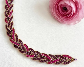 Vintage Trifari "Cavalcade" Hot Pink Fuchsia Purple Rhinestone Weave Bracelet, Signed