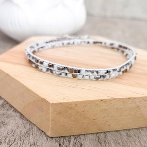 Double wrap beaded bracelet, marble color seed beads
