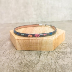 Paw print leather bracelet, decorative pattern wristband
