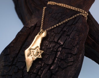 Jewish Star On ISRAEL Silhouette Map Land Of Israel Necklace in Sterling silver.