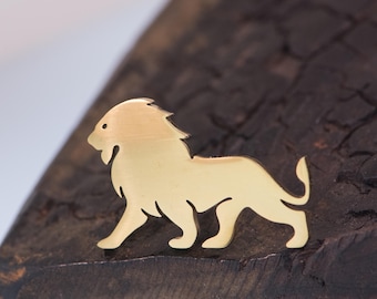 Operation Roaring Lion Lapel Pin | מבצע שאגת הארי | Jewish Symbol of Strength & Heritage. Stainless Steel Gold / Silver Color.