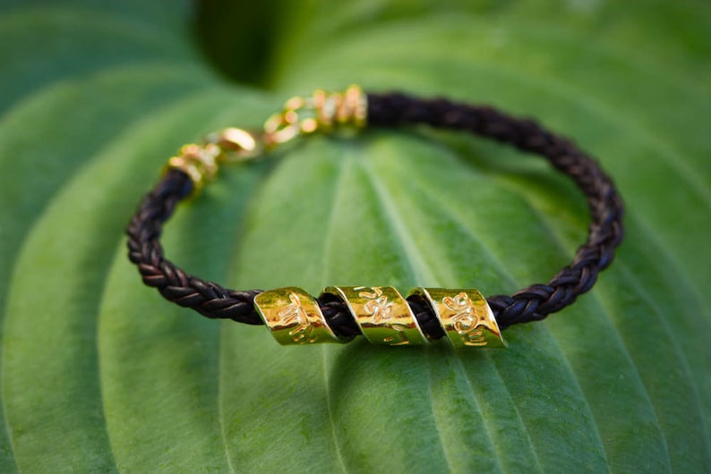 Shema Israel Bracelet Gold
