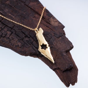 Jüdischer Stern ausgeschnitten aus ISRAEL Silhouette Map Halskette Sterling Silber oder Gold