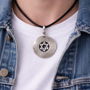 Talismán de oración del viajero, Oración del caminante, Tefilat Haderech, Colgante Boho Judaica, תליון תפילת הדרך imagen 1
