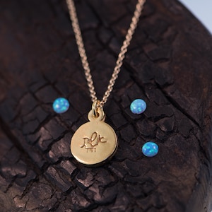 Eshet Chayil - Woman Of Valor -  אשת חיל מי ימצא   Jewish charm, Israeli Gift For Mom