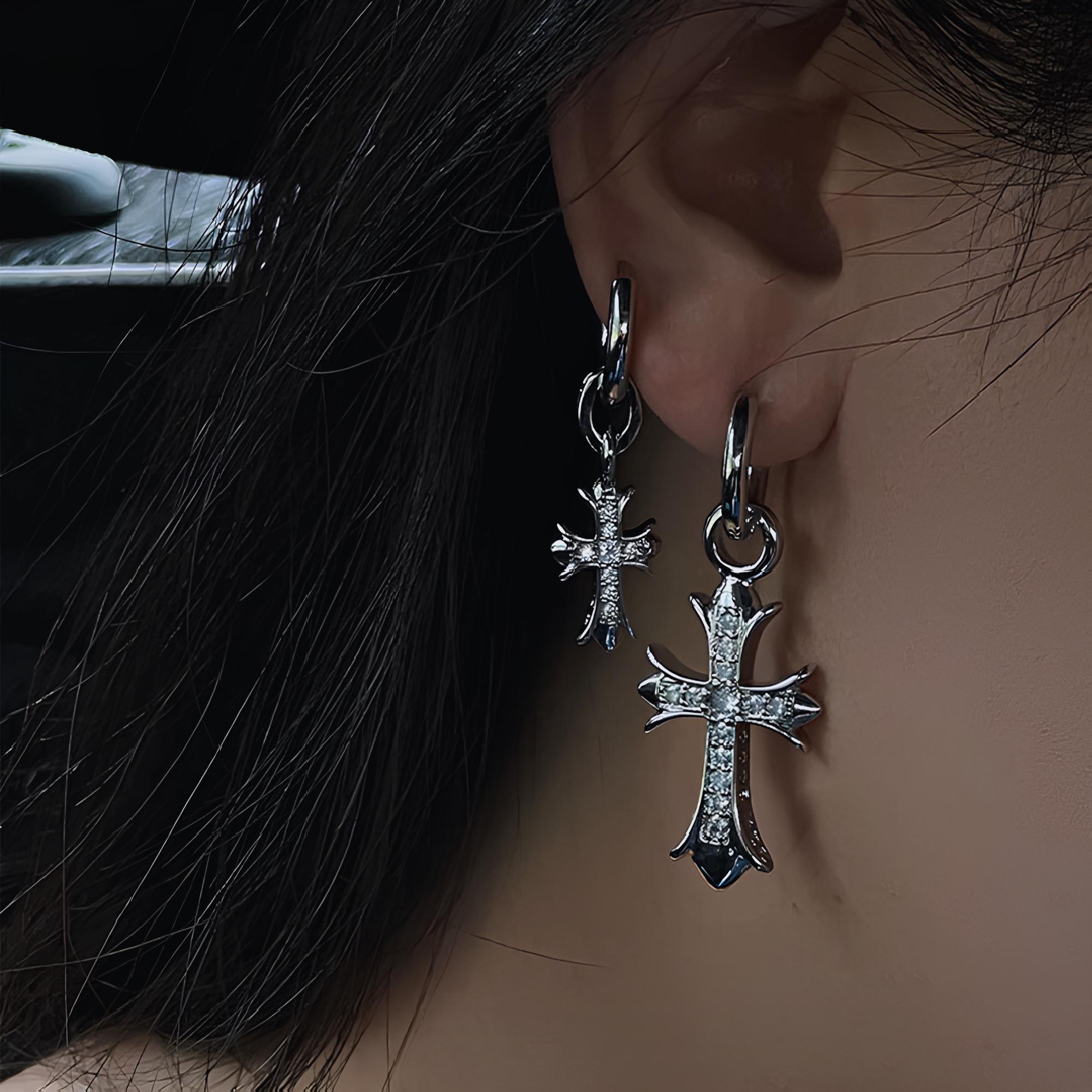 正規品 CHROME HEARTS CROW STUD EARRING Chrome Hearts Cross Stud Earring – Justin Reed