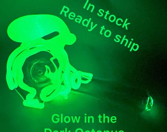 Glow in the dark Octopus Glass Pipe IN STOCK ready to ship. Hand Blown Thick Wall Spoon in Clear & Flamework Green Glow-in-the-dark octopi.