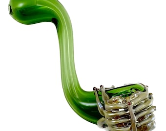 Alien Facehugger Glass Pipe. Hand blown Emerald Green Sherlock with Flamework Caramel Xenomorph. Made to Order