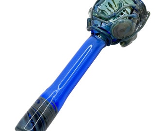 Facehugger Glass Spoon Pipe. Hand Blown Aliens Pyrex Heady Tobacco Xenomorph. Ready to Ship