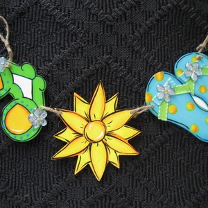 Changeable Welcome Wood 3 piece Charm with Rope for Welcome Sign or Wreath-- Your Choice of Design