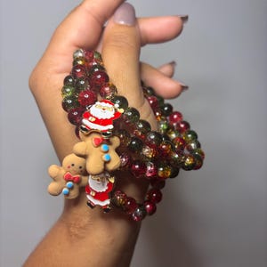 Christmas Charm Bracelet | Festive Santa & Gingerbread Beaded Bracelet | Holiday Jewelry Gift