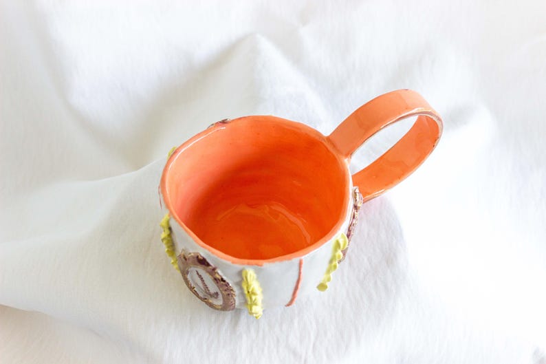 Handgjord keramisk kaffemugg - 250ml med lavendeldesign, handmålad och detaljer i 24K guld bild 8
