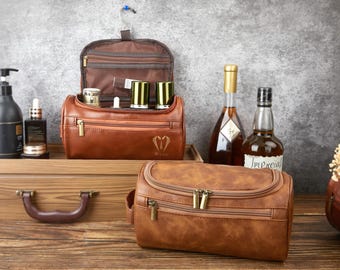 Personalized Men's Leather Toiletry Bag, Custom Men's Toiletry Bag, Engraved Bathroom Travel Bag,Groomsmen Gifts,Gift for Him,Gift for Men
