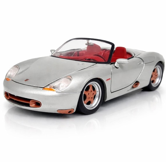 Porsche Boxster 1:18 Diecast Silver Red Interior Maisto Special