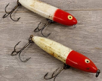 Vintage Heddon Zara Spook 4 1/4 ”Rot Weiß Topwater Locken