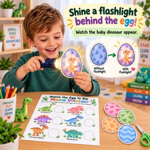 Peut inclure: Une feuille d'activité en papier intitulée Match the Egg to the Mama Dinosaur avec des illustrations de divers dinosaures, accompagnée de découpages d'œufs en papier, d'une petite lampe de poche et d'une figurine de dinosaure vert.