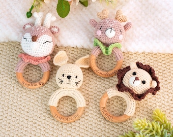 Personalized Crochet Baby Rattle Toy - Custom Baby Rattle with Name - Engraved Animal Rattle -Baby Shower Gift - Newborn Gift