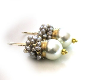 Wedding jewelry  - The Laurent in white- fresh earrings with white shell pearl and silver sea pearls