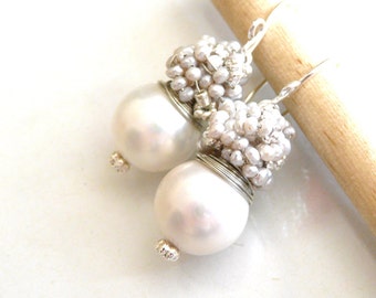 Wedding jewelry  - The Laurent in white- fresh earrings with white shell pearl and silver sea pearls