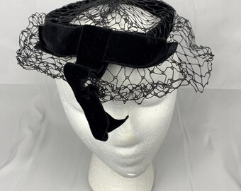 Vintage Black Velvet Butterfly Fascinator Hat Vintage Black Velvet Ring Fascinator Hat With Butterfly  main image 3