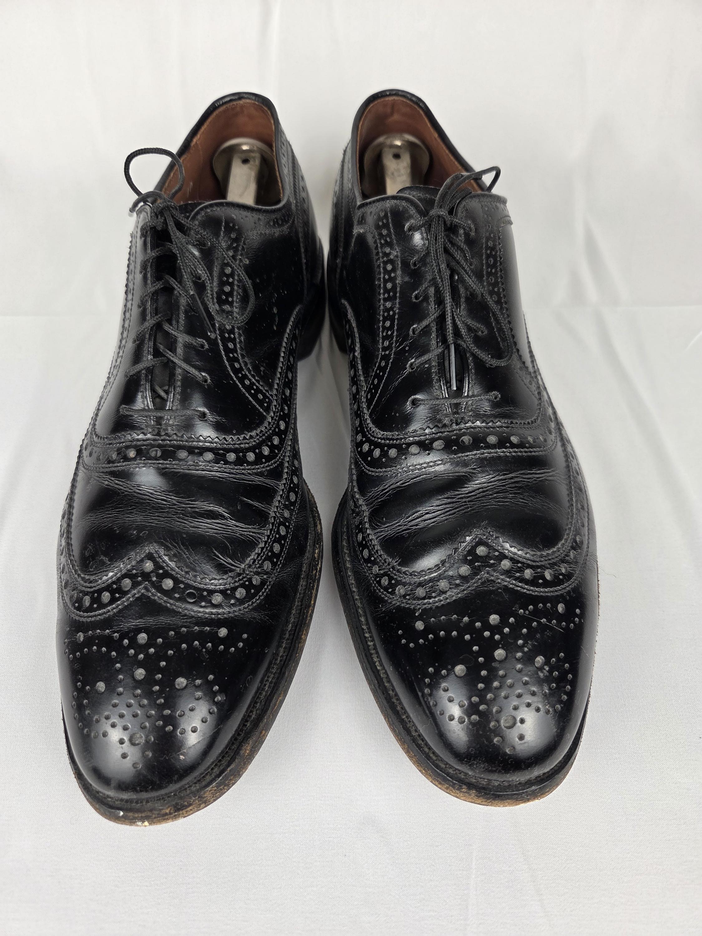 Allen Edmonds Vintage Black Leather Wingtip Brogues Allen Edmonds Shoes Black Brogue Wingtip Shoe Sanford Size  main image 2