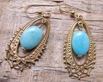 Gold chandelier earrings. Drop earrings. Vintage chandeliers. Peruvian opal earrings. Blue Green Turquoise Earrings. BRIGHT