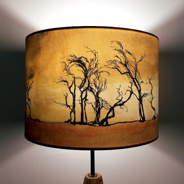 Hawthorn Trees Medium Drum Lampenschirm (30cm) von Lily Greenwood - Tischlampe/Stehlampe/Stehlampe/Deckenleuchte - Woodland