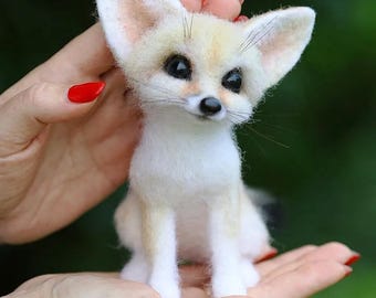 甘可愛いフェネック 羊毛フェルト ハンドメイド ぬいぐるみ 海外作家様 キツネ アートドール 作家 フェネック 海外作家 フェネック リアル