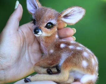 Needle Felted Fawn Sculpture: Handcrafted Wool Art for Home Decoration