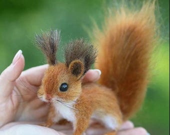 Handcrafted Needle Felted Squirrel Sculpture - Miniature Wool Animal Decor