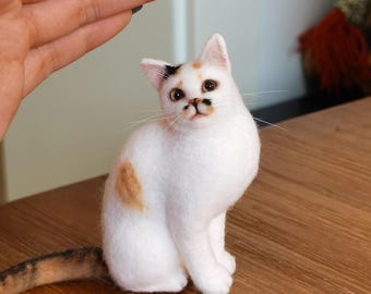 Custom Needle Felt Cat Figurine, Custom Wool Felting Pet Portrait-Stuffed Cute Kitten Plush Gift, Pet Loss Memorial, Pet Loss Gift