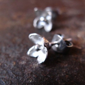 Lilac Stud Earrings in Sterling Silver image 2