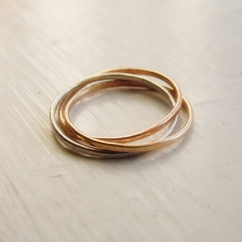 3MM Valerie Twist Stacking Ring