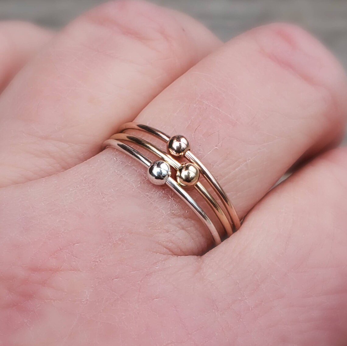 Anillo De Ansiedad De 2 Piezas – Aro Giratorio De Aleación Con Cuentas Para Aliviar El Estrés En Oro Y Plata
