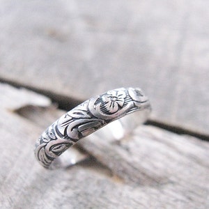 Sterling silver floral band