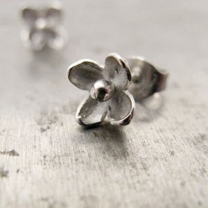 Lilac Stud Earrings in Sterling Silver image 1
