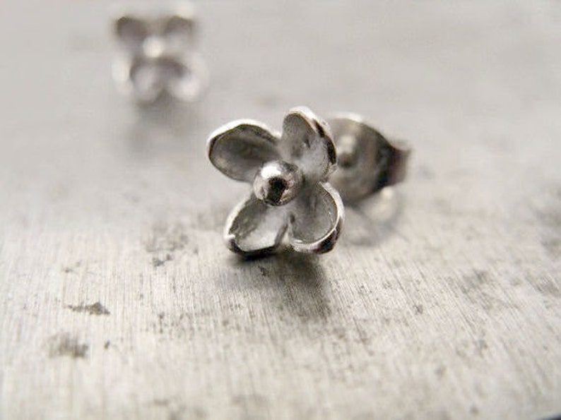 Lilac Stud Earrings in Sterling Silver image 1