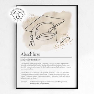 Puede incluir: Impresión enmarcada con un dibujo lineal minimalista de un birrete. La obra de arte es en negro sobre un fondo beige de lavado de acuarela. La palabra alemana "Abschluss" se muestra debajo de la imagen, junto con texto.