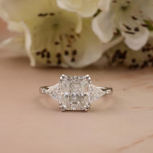 Three Stone Promise Ring, 14K Solid Gold Radiant Cut Moissanite Engagement Ring, Radiant Wedding Ring,  Anniversary Gift for Her