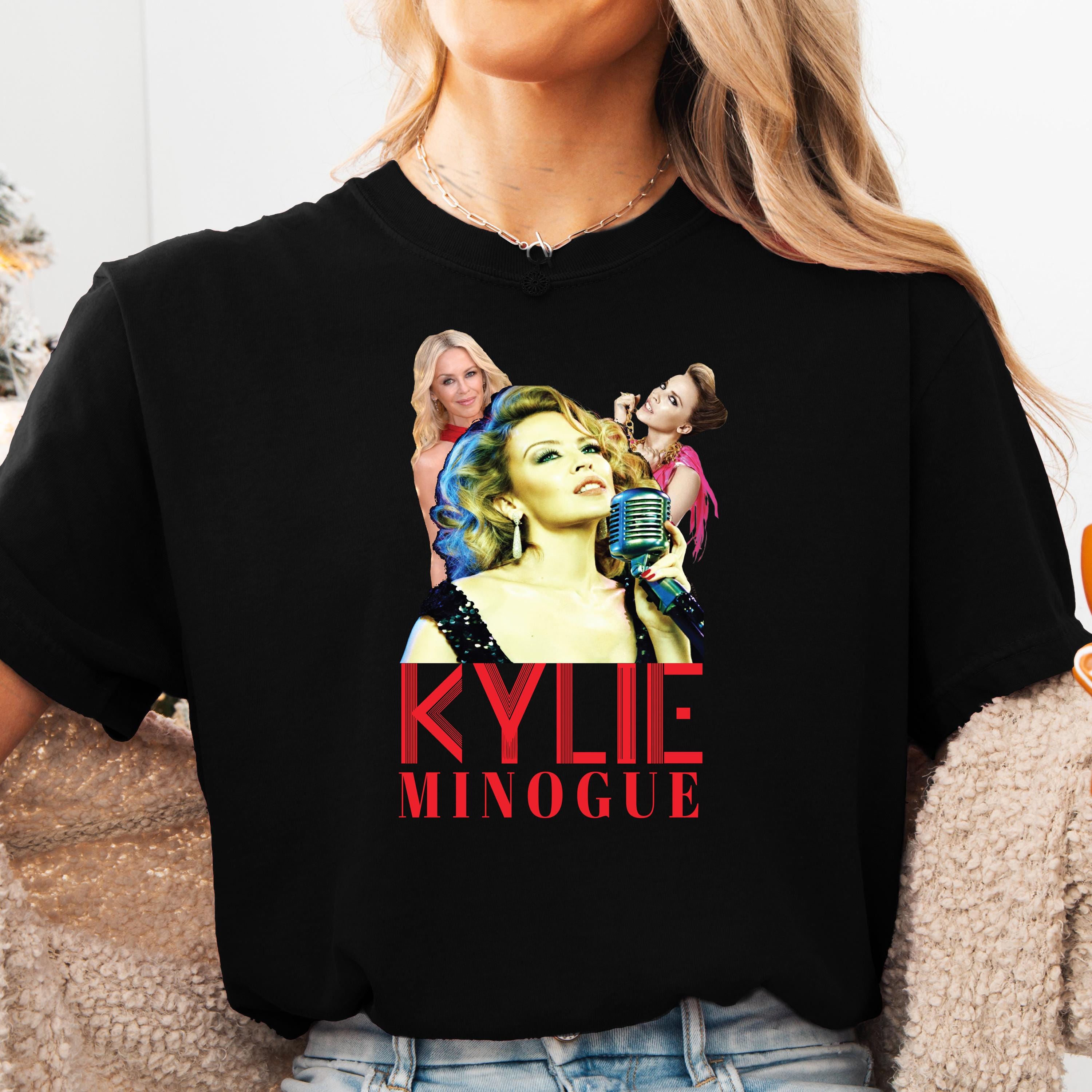 【新品同様・希少】Kylie Jenner Tee 新品同様・希少】Kylie Jenner Tee - メルカリ
